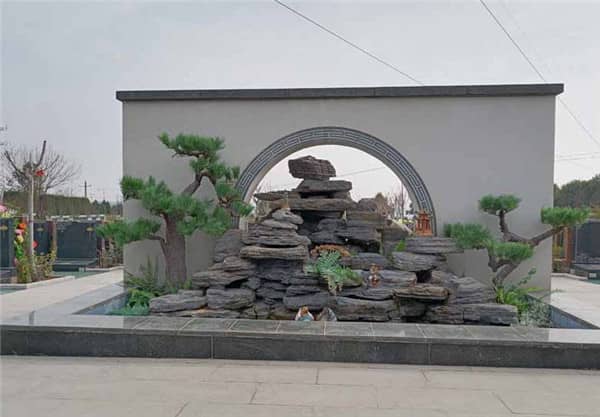 西安漢皇樹葬墓園在維護(hù)墓地環(huán)境方面有哪些措施?