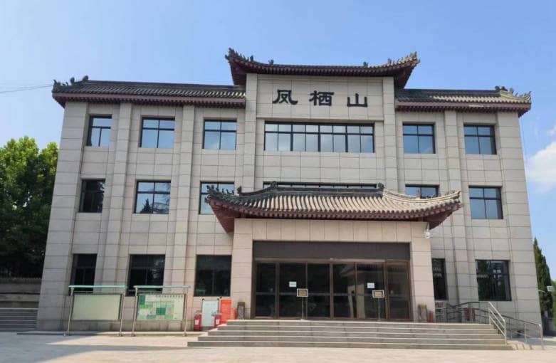 西安鳳棲山墓園南區常規乘車路線說明 一如既往