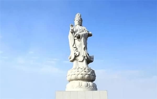 西安壽陽山墓園永安園的水晶碑有哪些獨特之處？