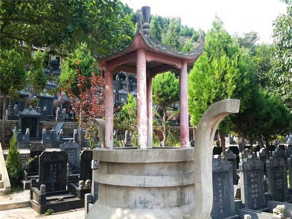 去壽陽(yáng)山墓園坐什么車