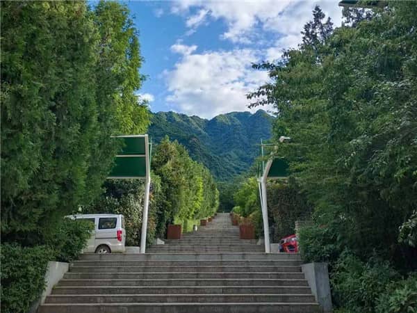 西安九龍山公墓通常會(huì)推出哪些類型的優(yōu)惠政策和活動(dòng)?