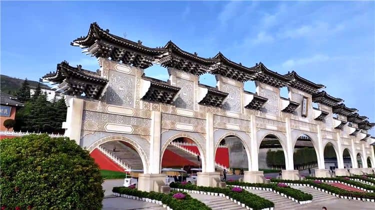 西安霸陵墓園232路公交車可直達(dá),陵園墓地選購(gòu)攻略