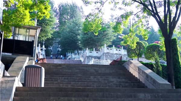 西安市霸陵墓園屬哪個區(qū),10大必知墓地規(guī)劃