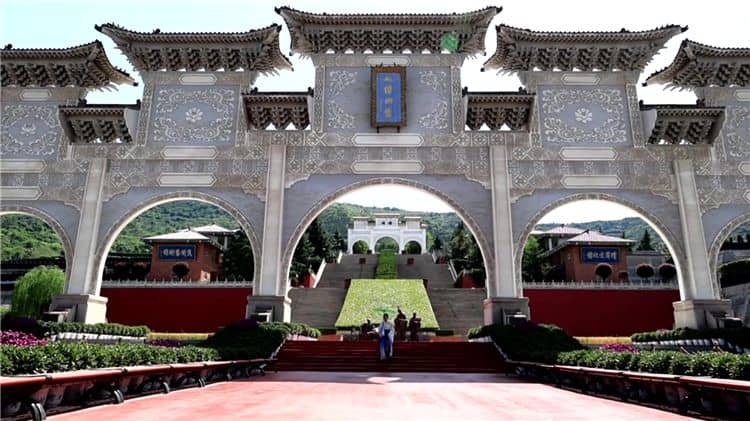 霸陵墓園的環(huán)境特色是什么?