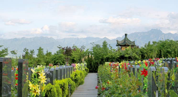 西安市奉正塬公墓:服務(wù)北部東部地區(qū)的綜合性國有殯儀館